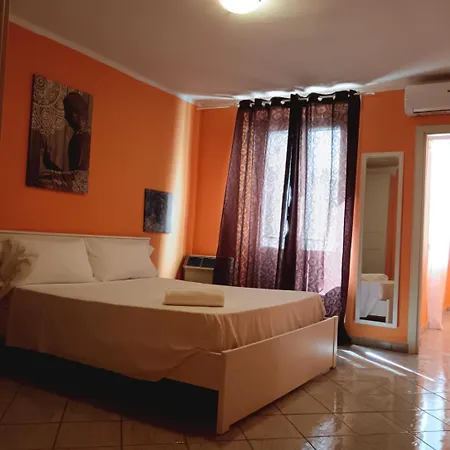 Colonne 14 30 Apartment